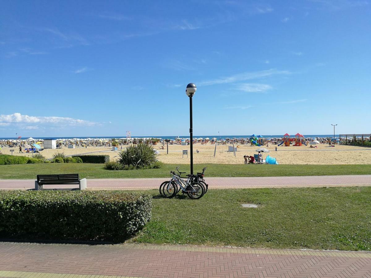 Villaggio White Star Бибионе Экстерьер фото
